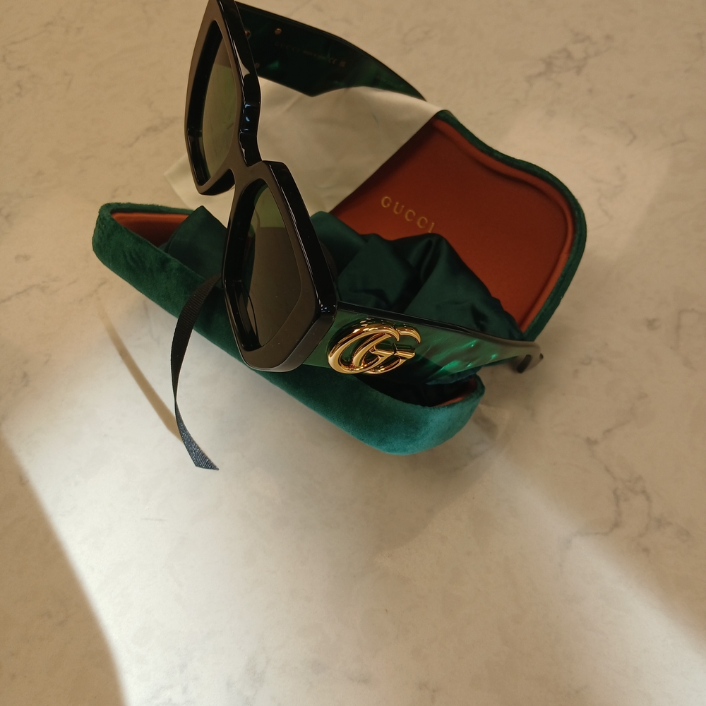 Gucci Sunglasses Green/Black Gucci Eyewear - Picture 8 of 14